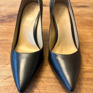 Naturalizer Like NEW Black Women's Heels